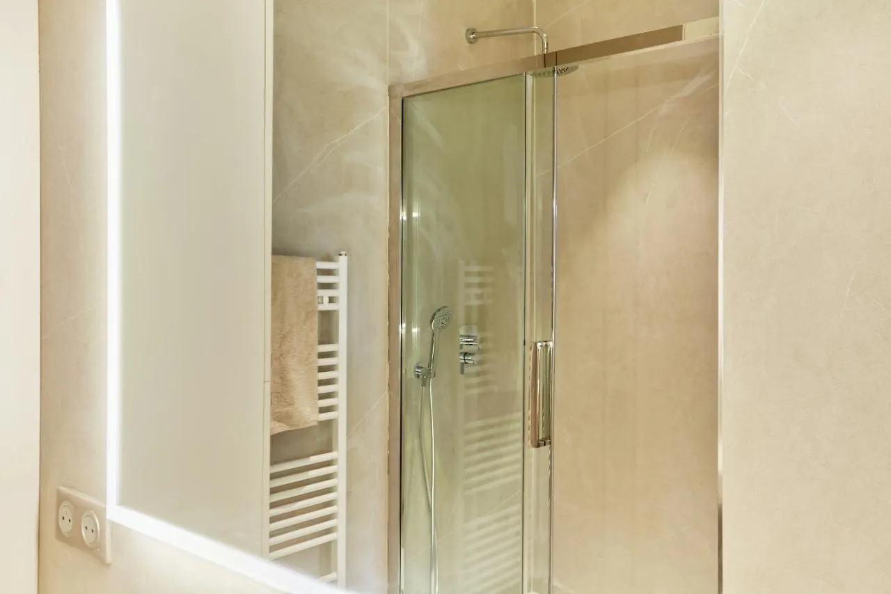 Apartment Appartement Exceptionnel Avec Parking Centre-Ville Aix-En-Provence